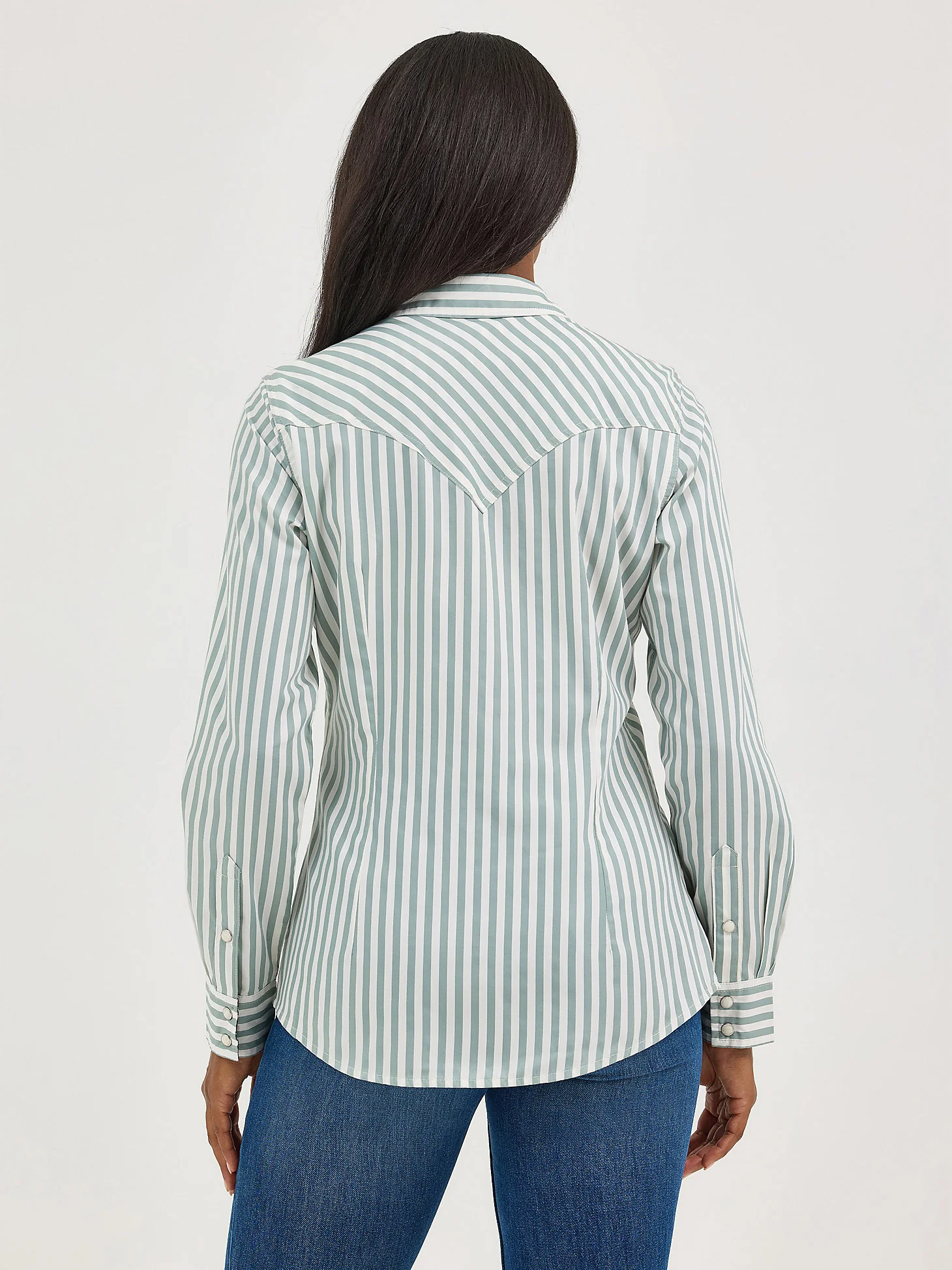 Final Sale ✨Wrangler Punchy Stripe Sage Women's Snap Up - Image 4