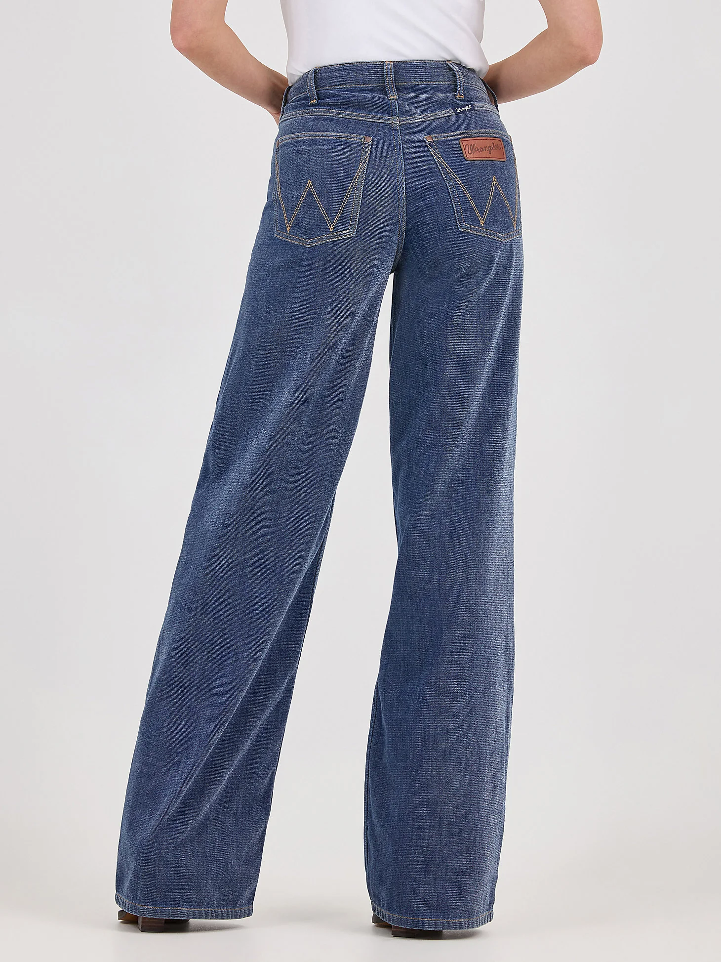 Wrangler Punchy Sueded Wide Leg - Image 5