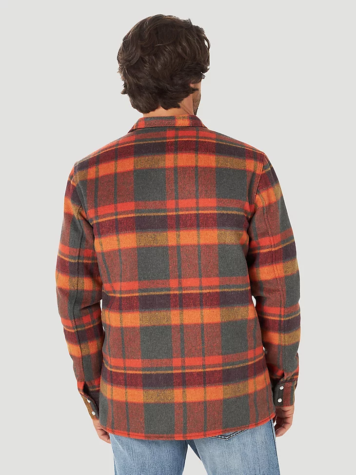 Final Sale ✨Wrangler Quilted Flannel Shirt Jacket - Image 3