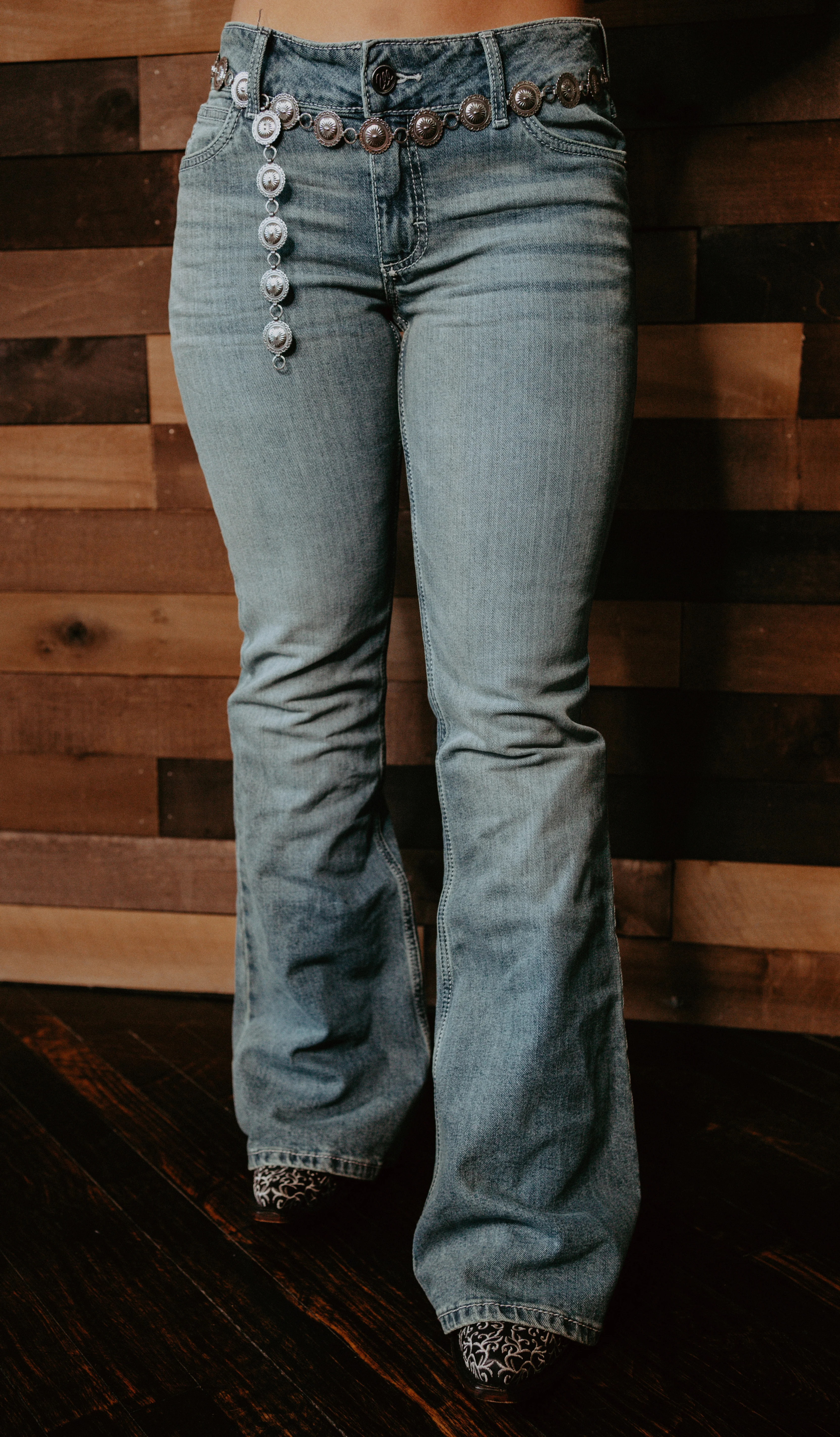 Final Sale ✨Wrangler Retro Elsa Mid Rise Flares - Image 2