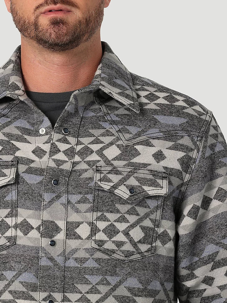 Final Sale ✨ Wrangler Retro Jacquard Snap Shirt Jacket in Vintage Indigo - Image 3