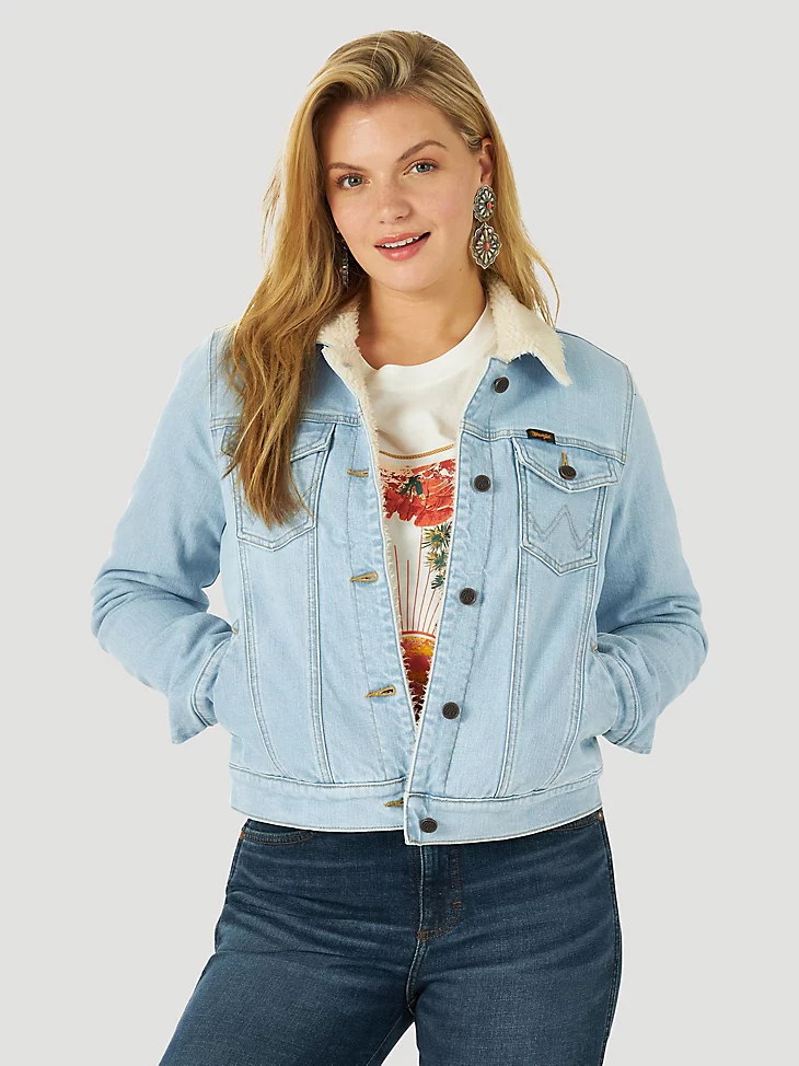 Final Sale ✨ Wrangler Sugarland Sherpa Bleach Denim Jacket - Image 5