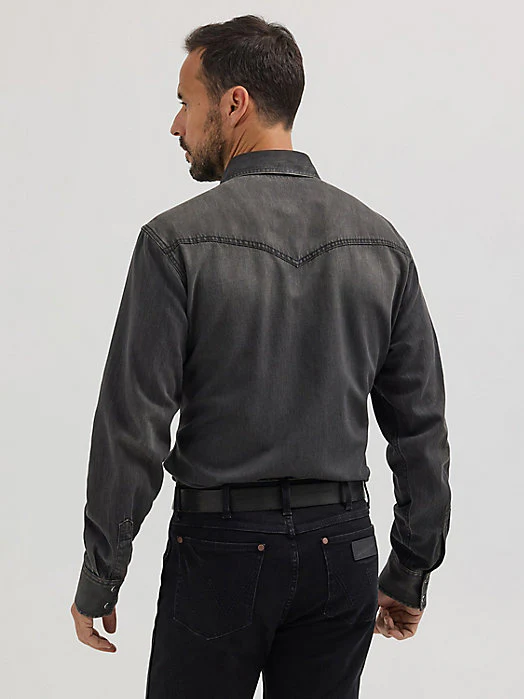 Wrangler Retro Worn Midnight Denim Men's Snap Up - Image 4