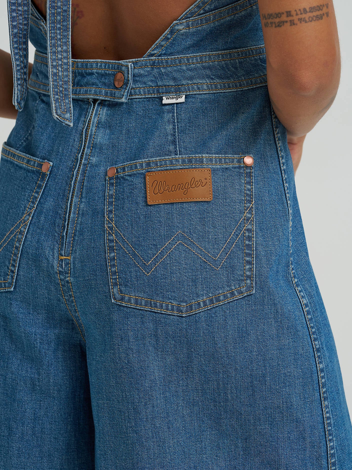 Wrangler Revival Halter Style Jumper - Image 5