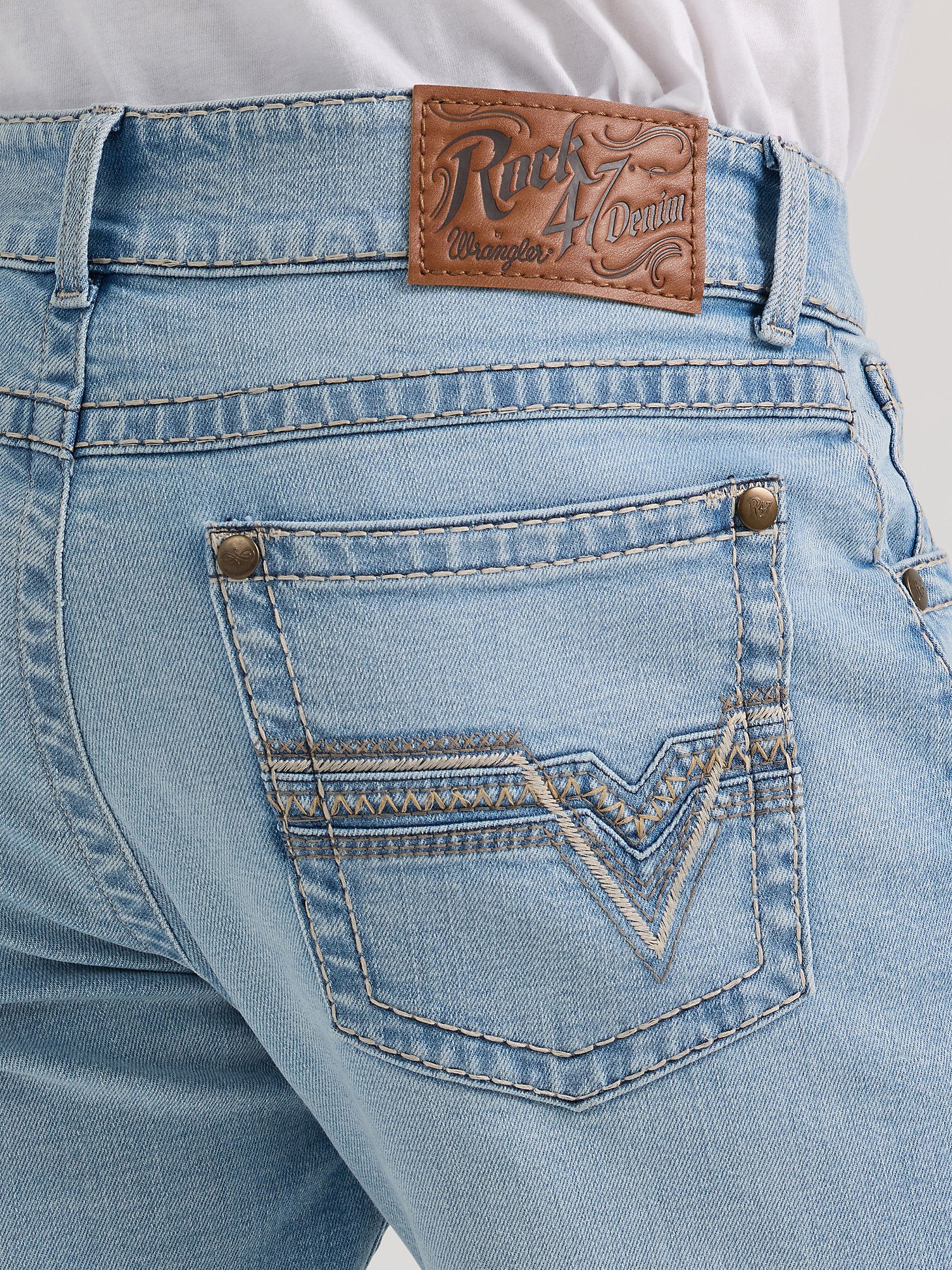 Wrangler Rock 47 Caribbean Slim Fit Men's Jeans - Image 2