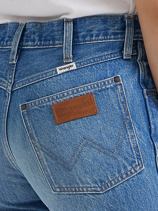 Final Sale ✨Wrangler Summertime Cropped Women's Jean - Image 4