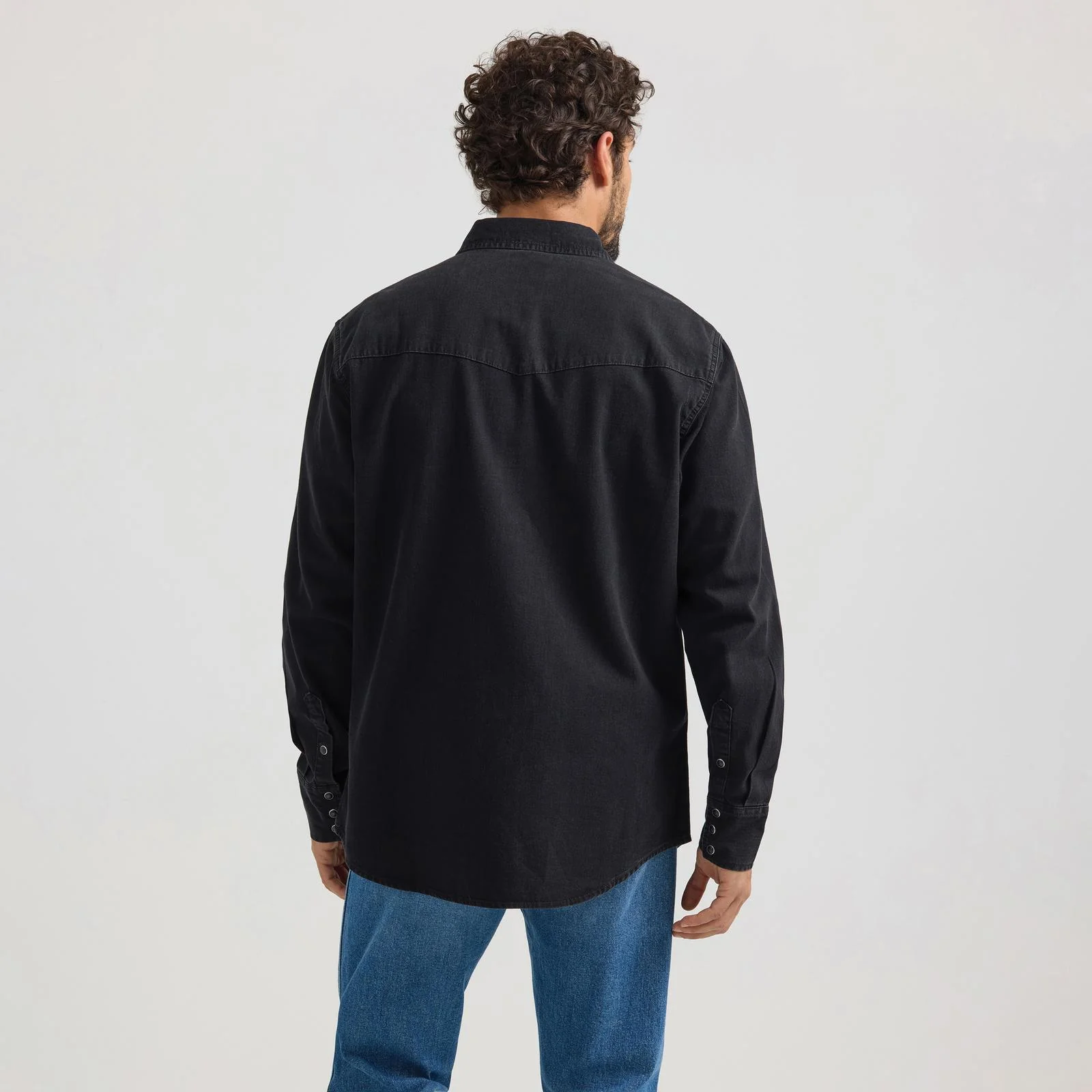 Wrangler Taylor Black Men's Denim Shirt - Image 2