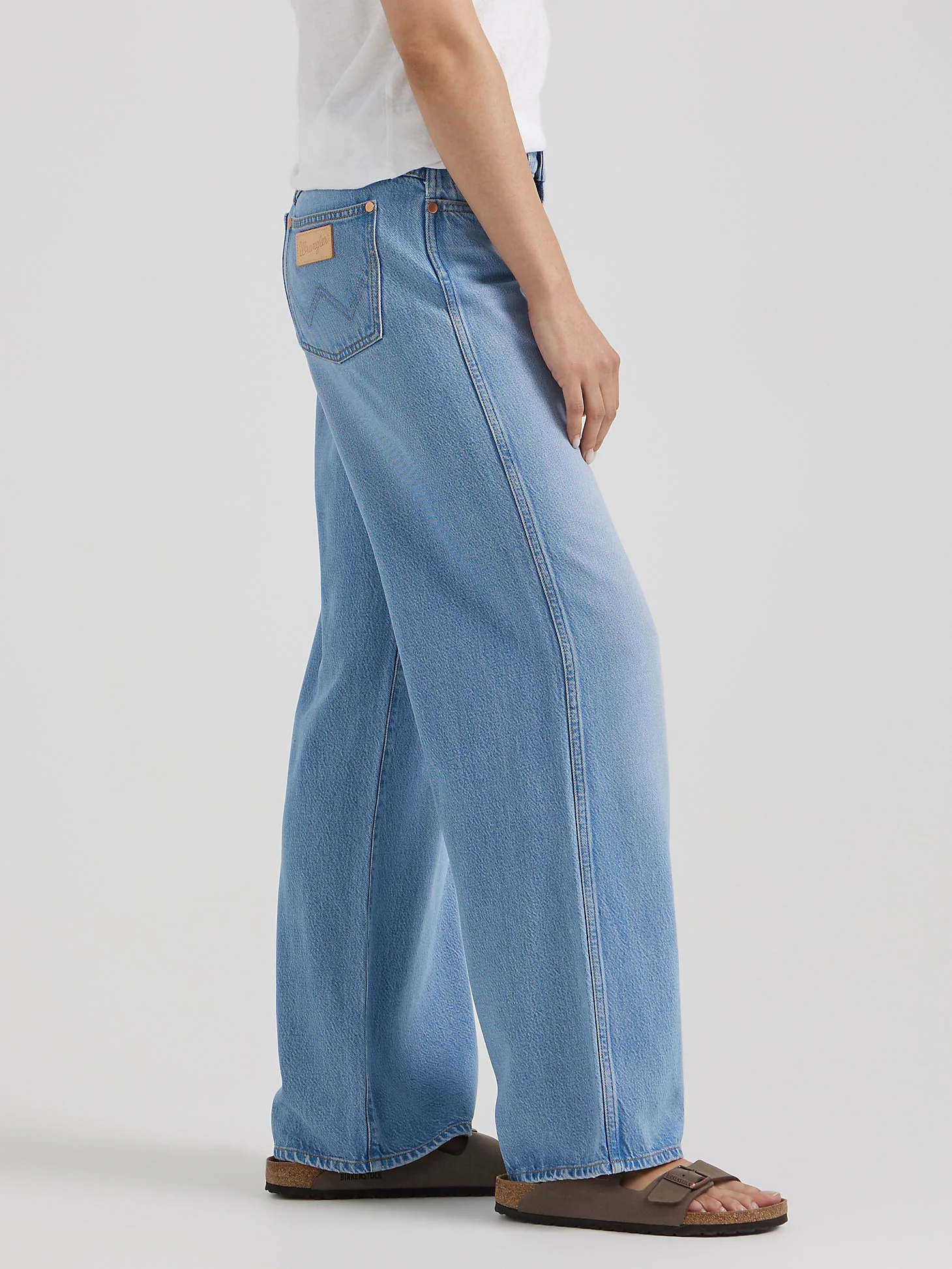 Final Sale ✨ Wrangler Unbound Sky Wide Leg Women's Jeans - Image 4