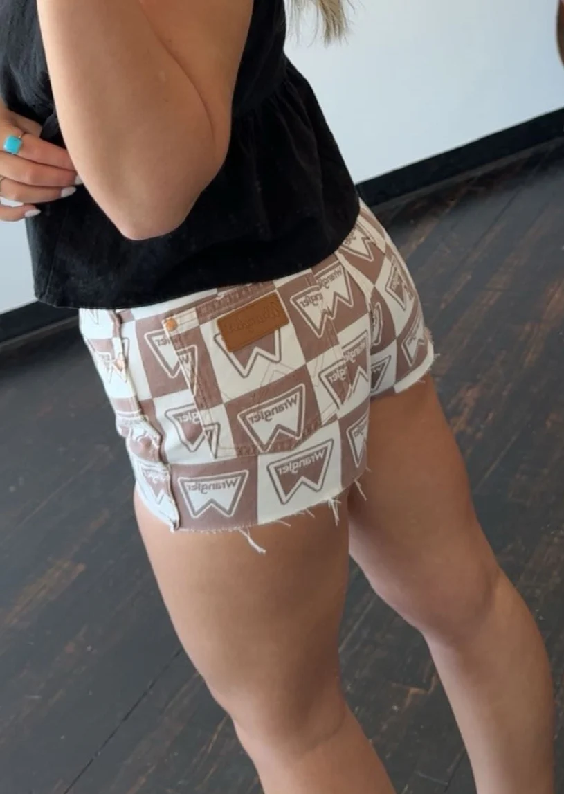 Wrangler Vintage Patch Shorts - Image 2