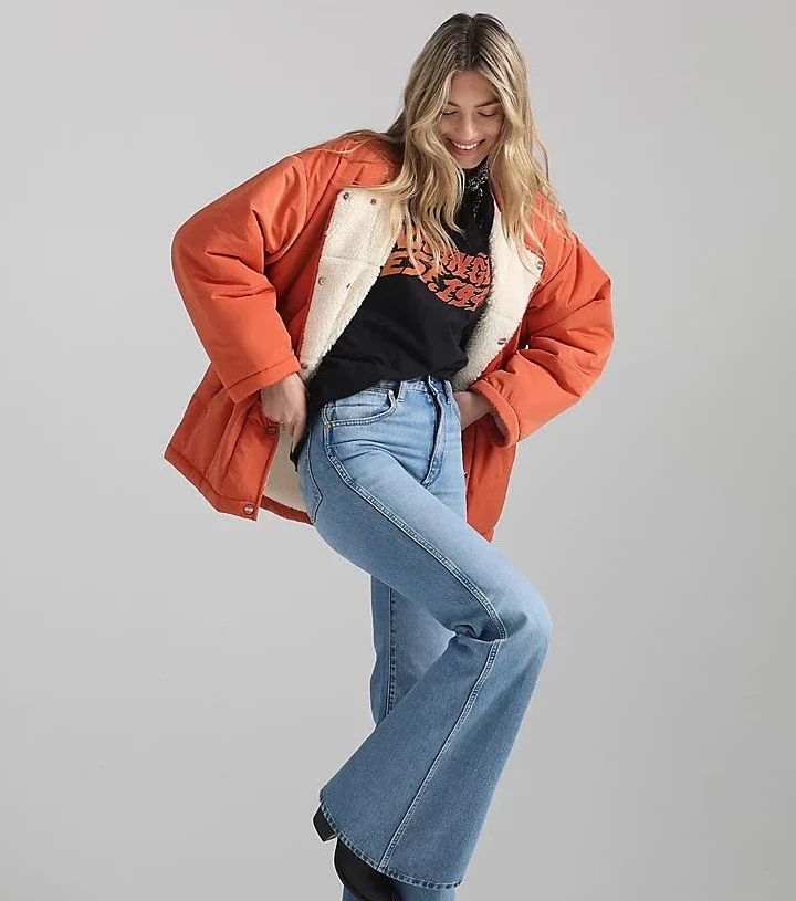 Final Sale ✨ Wrangler Sherpa Reversible Jacket - Image 5