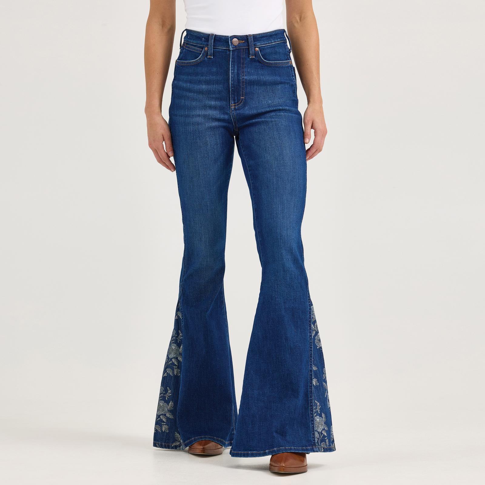 Wrangler Hometown Wildflower  Bell - Image 6