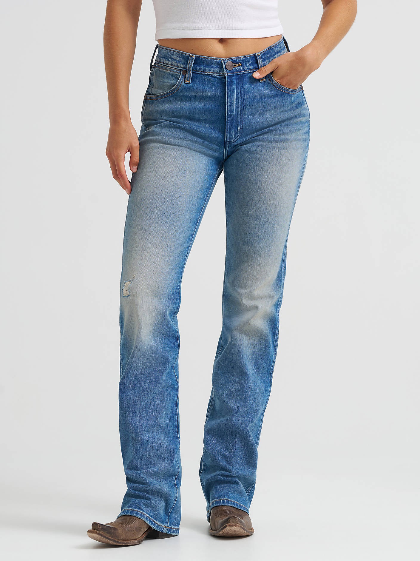 Wrangler Wrancher Distressed Bootcut