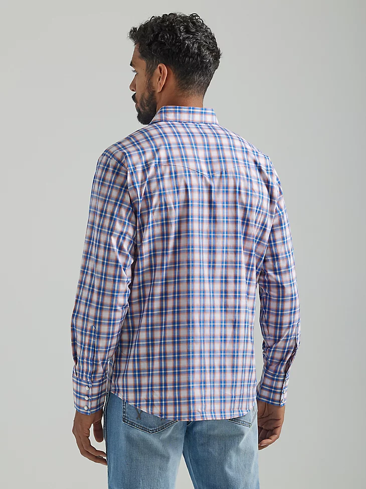 Final Sale ✨ Wrangler Wrinkle Resist Blue - Image 2