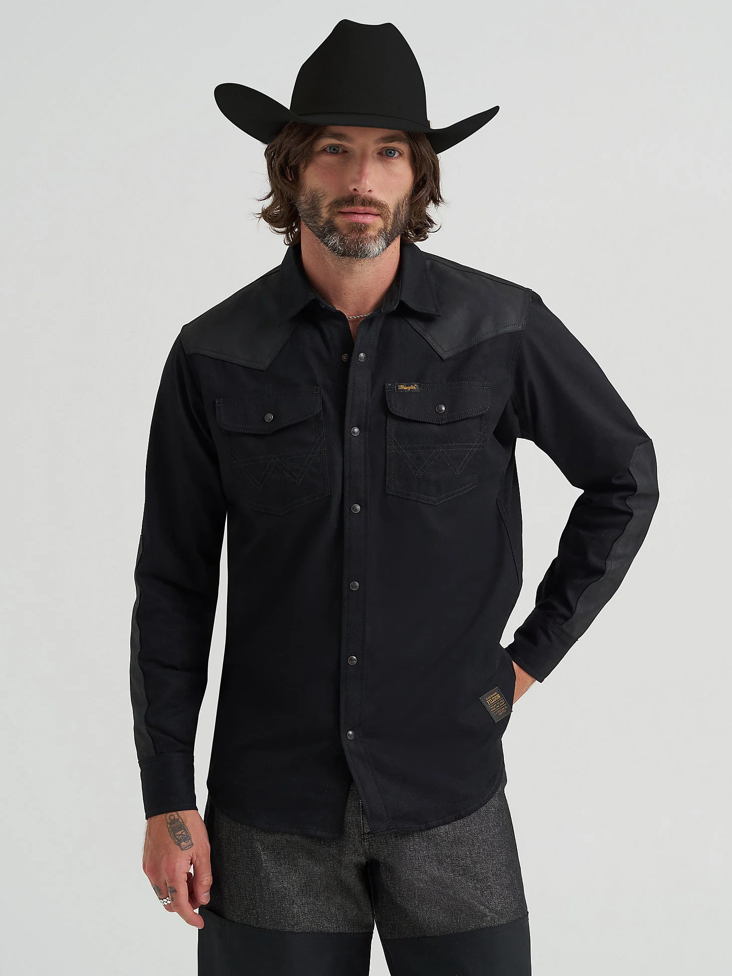 Wranlger Filson Adventure Shirt Black - Image 2